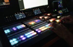 Maze Esport Factory mit Technik von Blackmagic Design