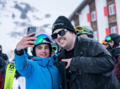 Schweizer Influencer holt seine Fans auf die Skipiste Community Event mit Steve Merson (Fotos: Graubünden Ferien/Marco Hartmann)