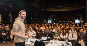 SAE Convention erwartet über 1.000 Kreative in Köln Die SAE Convention 2023 (Foto: SAE Alumni GmbH 2025)