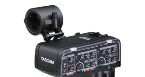 Digitaler Tascam-Mikrofonadapter für Nikon ZR erhältlich CA-XLR2d (Foto: Tascam)